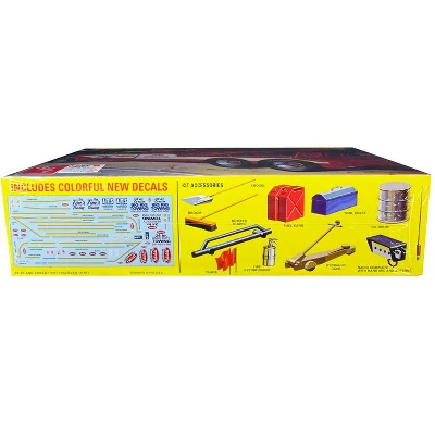 Skill 3 Model Kit Peterbilt Wrecker Tow Truck 1/25 Scale Model By AMT 3 Skill 3 Model Kit Peterbilt Wrecker Tow Truck 1/25 Scale Model By AMT