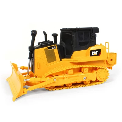 Diecast Masters 1/35 Caterpillar CAT D7E Track Dozer Radio Control Made Of Durable Plastic 23002 3 Diecast Masters 1/35 Caterpillar CAT D7E Track Dozer Radio Control Made Of Durable Plastic 23002