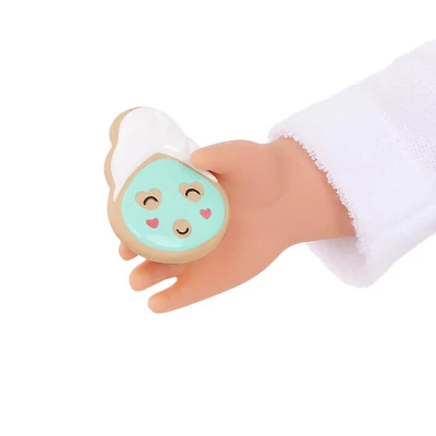 Our Generation Serafina Posable 18" Spa Doll & Storybook Set 6 Our Generation Serafina Posable 18" Spa Doll & Storybook Set - Image 4