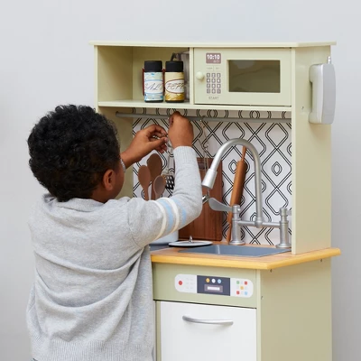 Teamson Kids Little Chef Boston Farmhouse Wooden Kitchen Playset, Green/White 11 Teamson Kids Little Chef Boston Farmhouse Wooden Kitchen Playset, Green/White - Image 9