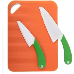 Jazwares MasterChef Junior Knife And Cutting Board Set - Includes Real Cutting Tools For Kids And Recipes -Learning Toys Sales GUEST 78c609bf 8e20 4413 9c71 e4f2b3d55220