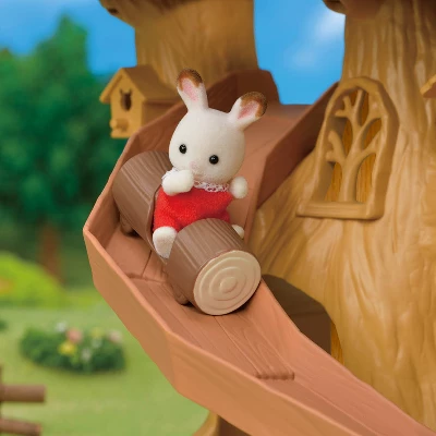 Calico Critters Lakeside Lodge Gift Set, Dollhouse Playset With Collectible Figure, Furniture And Accessories 4 Calico Critters Lakeside Lodge Gift Set, Dollhouse Playset With Collectible Figure, Furniture And Accessories - Image 2