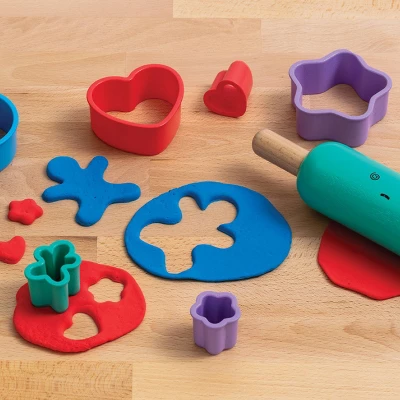 FAO Schwarz Make-Believe Bakery Oven Cookie Decorating Clay Play Set 6 FAO Schwarz Make-Believe Bakery Oven Cookie Decorating Clay Play Set - Image 4