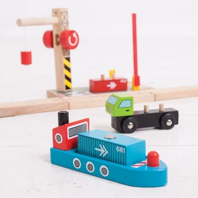 Bigjigs Rail Container Shipping Yard Wooden Railway Train Set Accessory 6 Bigjigs Rail Container Shipping Yard Wooden Railway Train Set Accessory - Image 4